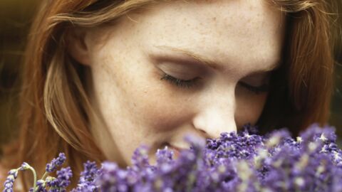 Odorat : Comment ces femmes, qui n'ont plus de bulbes olfactifs, peuvent-elles quand même sentir ?