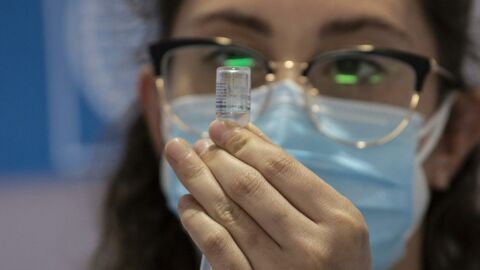 Coronavirus : un nouveau vaccin bientôt autorisé en Europe ?