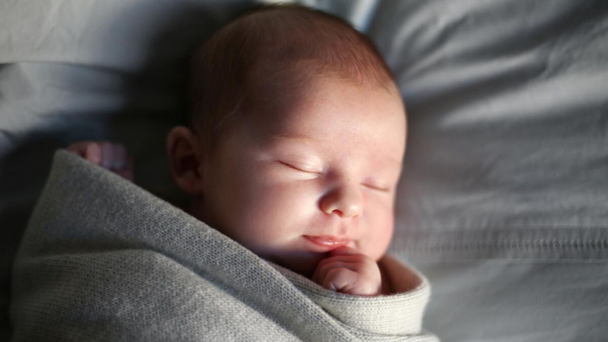 Irak Un Bebe Nait Avec Trois Penis Une Premiere Mondiale