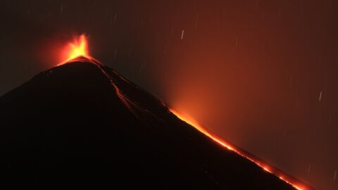 Guatemala : ces impressionnantes coulées de lave du volcan Pacaya
