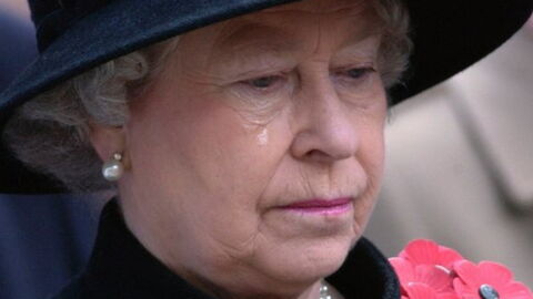 Queen Elizabeth: Tragic Death Shakes The Royal Family