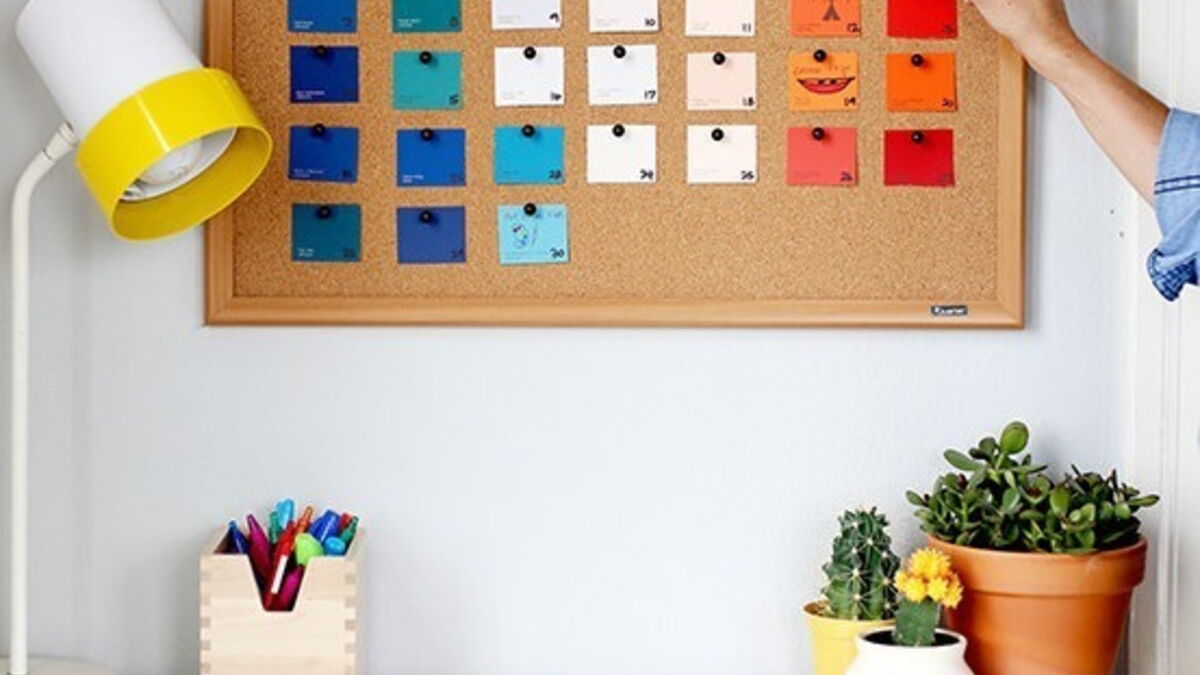 10 Great Ways To Redecorate Your Room On A Budget