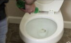 The best way to fix your clogged toilet without a plunger