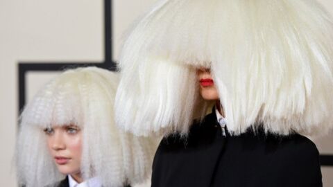 What Does Sia's Face Look Like? The Singer Poses Without Her Famous Wig
