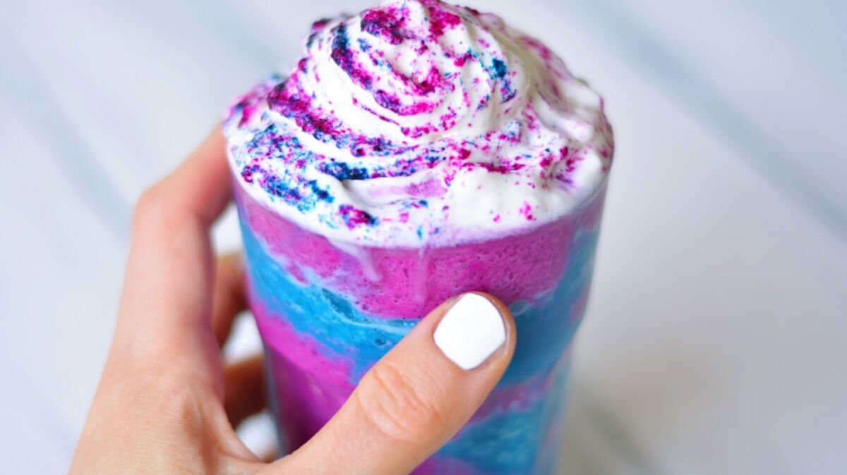 Here's How You Can Make Your Own Unicorn Frappuccino Today