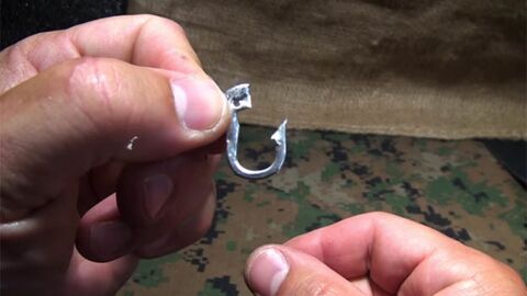 12 survival hacks that everyone should know about