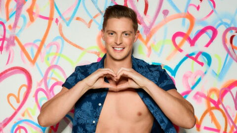 It Looks Like Dr Alex Might Finally Be Getting Coupled Up!