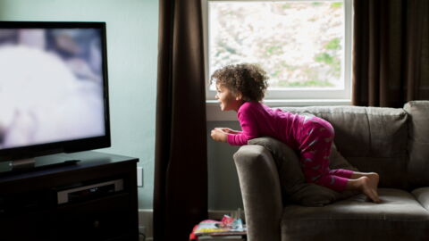 Mum Branded “Irresponsible” For Letting 7-Year-Old Watch Love Island