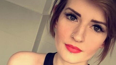 This Girl Ruined Her Face By Getting A Tattoo On Her Forehead