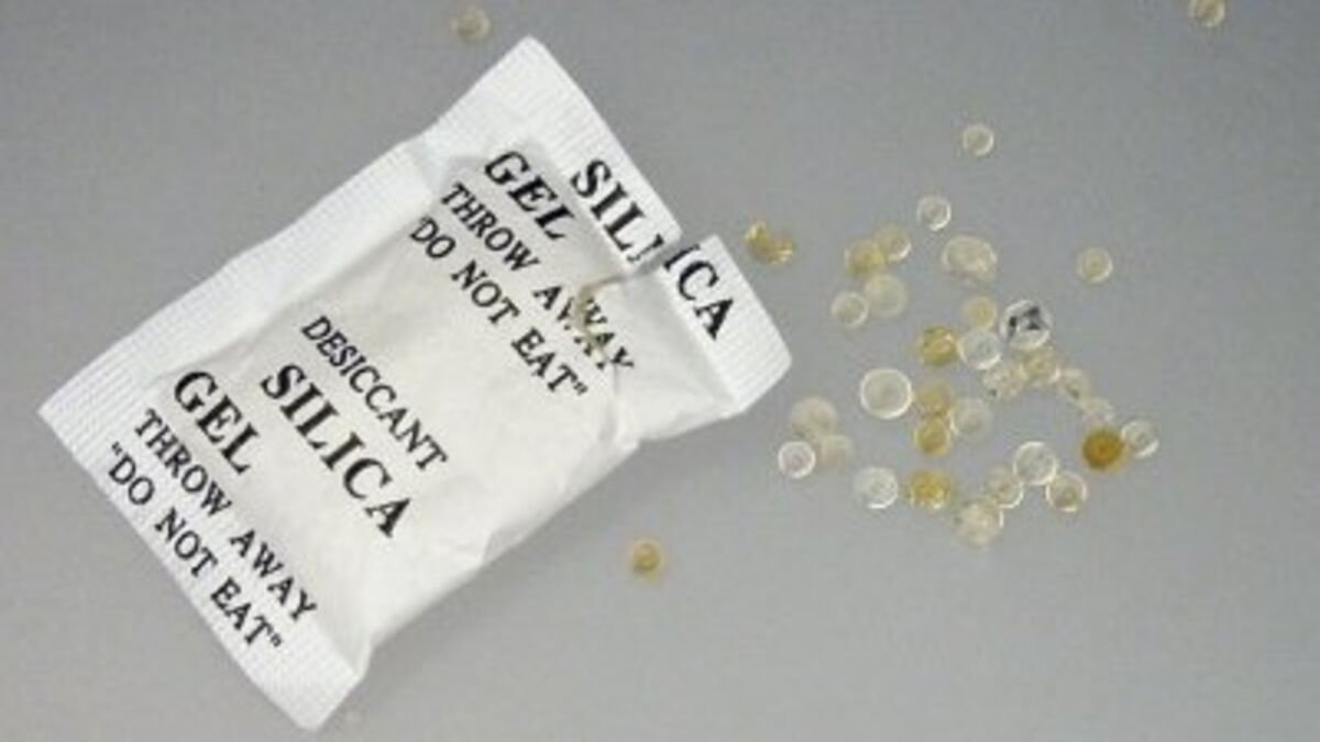 This Is Why You Should Never Throw Away Those Little Packets Of Silica Gel