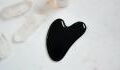 How to use gua sha tools in your skincare routine
