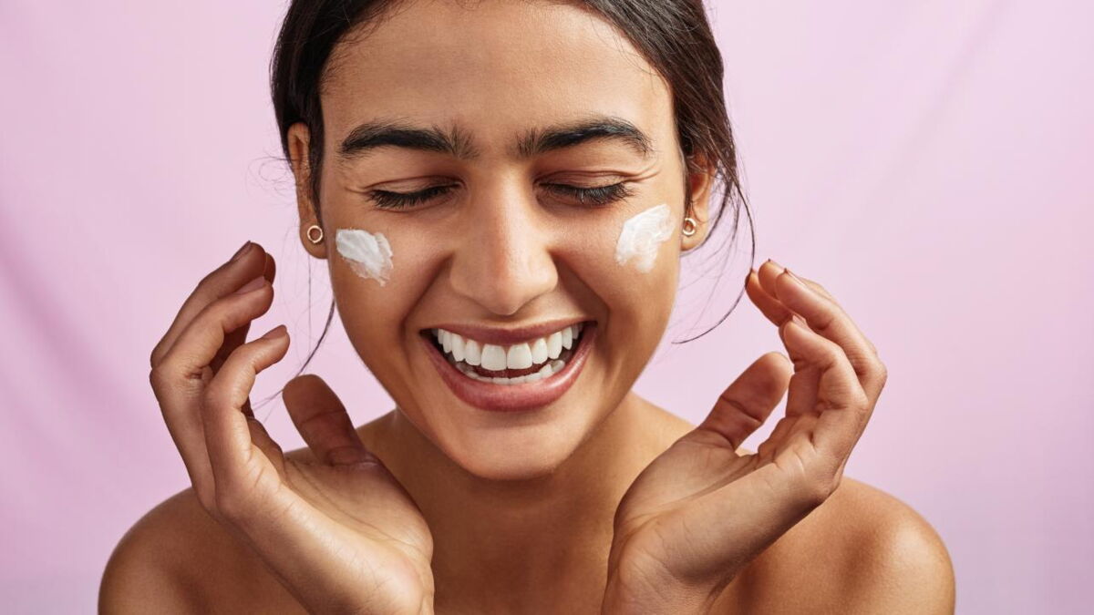 How to reduce acne redness