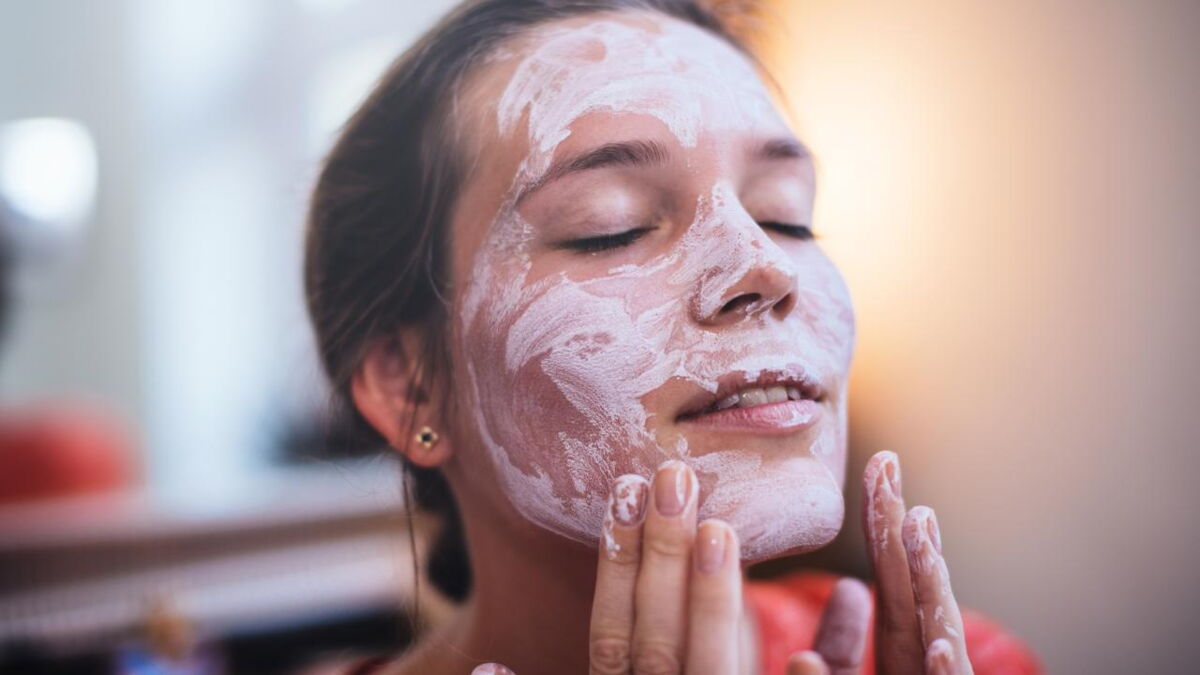 The 7 best acne treatment masks of 2021