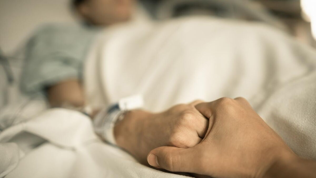 Does a dying person know that they are about to die? Let's find out