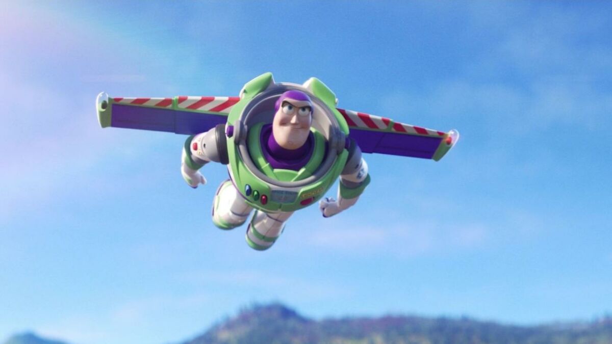 Disney refuses to cut LGBTQ+ scene in Buzz Lightyear despite being ...