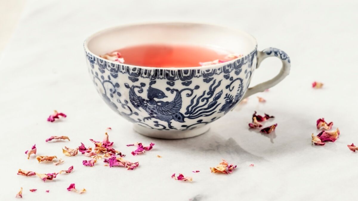 5 Common Mistakes People Make When Making A Cup Of Tea