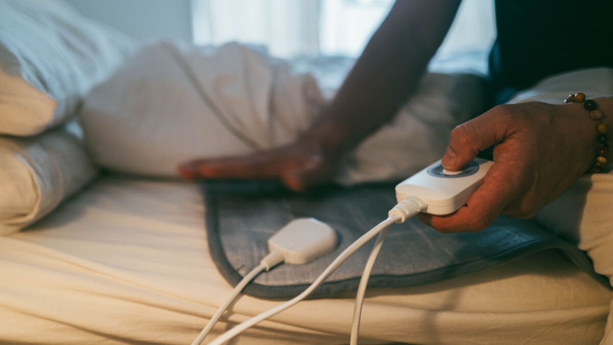 Tragedy strikes as woman dies after accident involving electric blanket