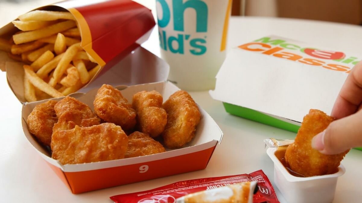 McDonald's in trouble after its chicken nuggets causes severe injuries ...