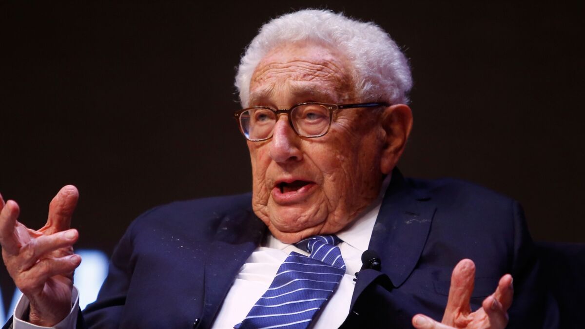 Henry Kissinger warns the US is 'at the edge of war' as China sends ...