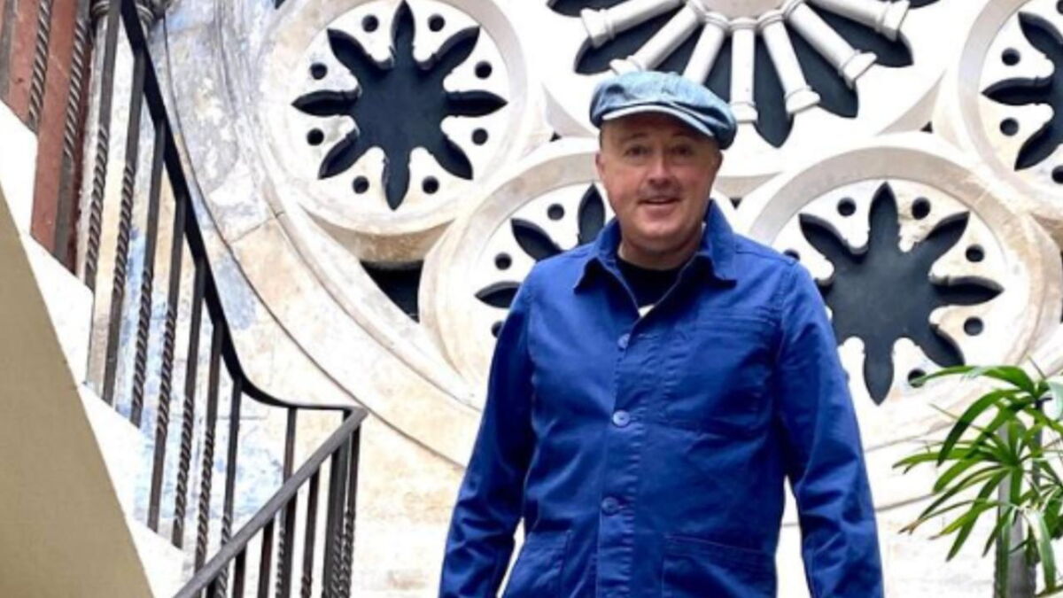 Marcus Bentley Who is the narrator of Big Brother UK and how much does