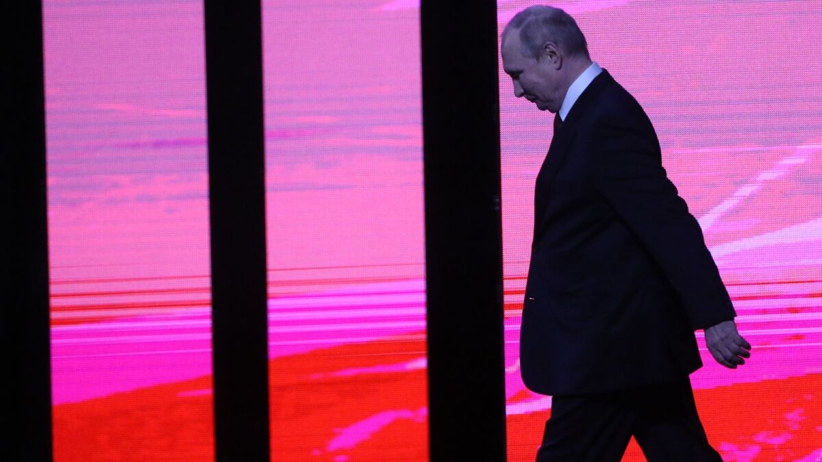 Vladimir Putin In A Tight Spot With Losses: Ukrainian Official Believes ...