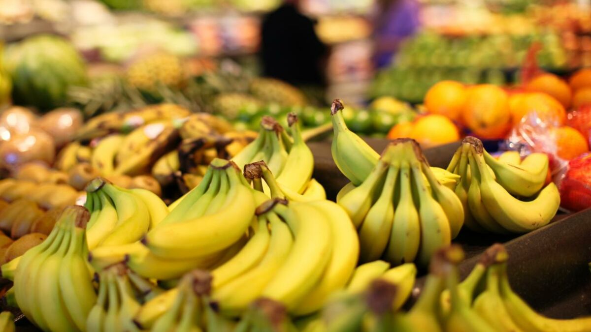 Shopper Horrified As Banana From Major Supermarket Bursts To Reveal This