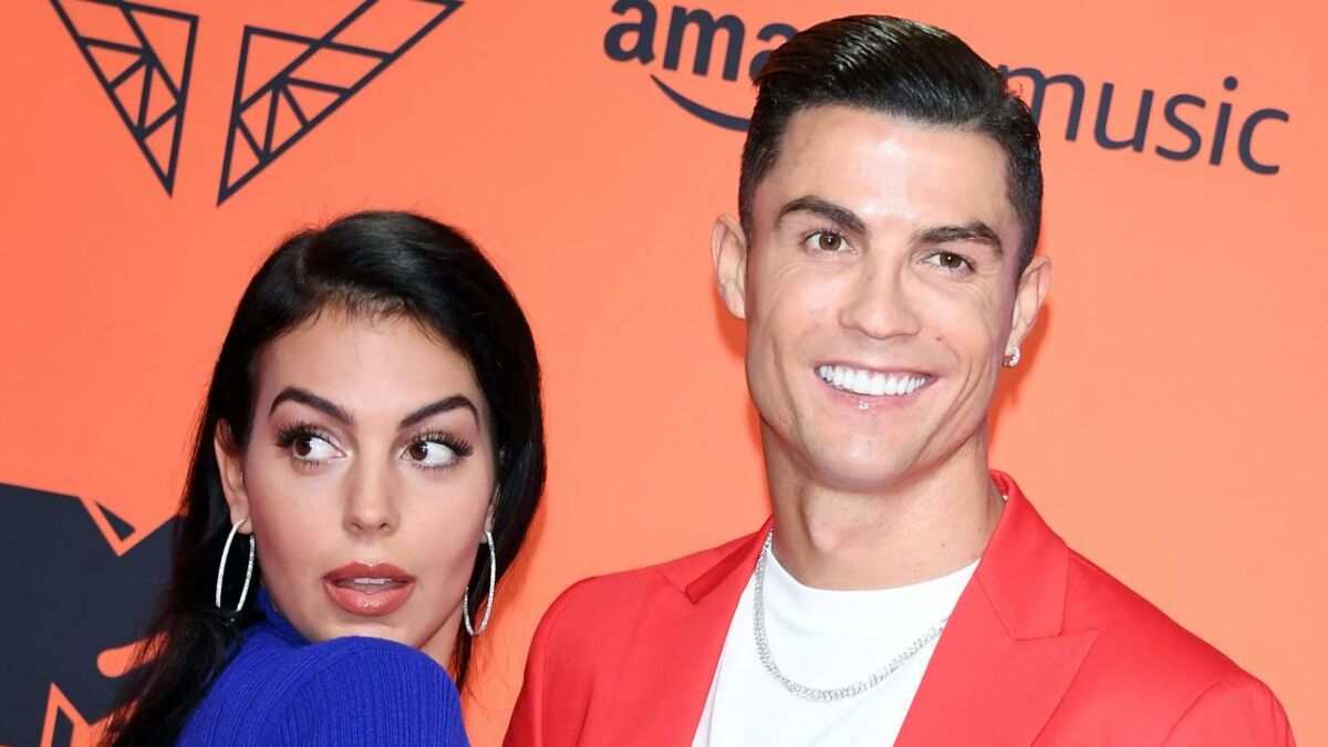 Cristiano Ronaldo's Girlfriend Georgina Rodriguez vs Lionel