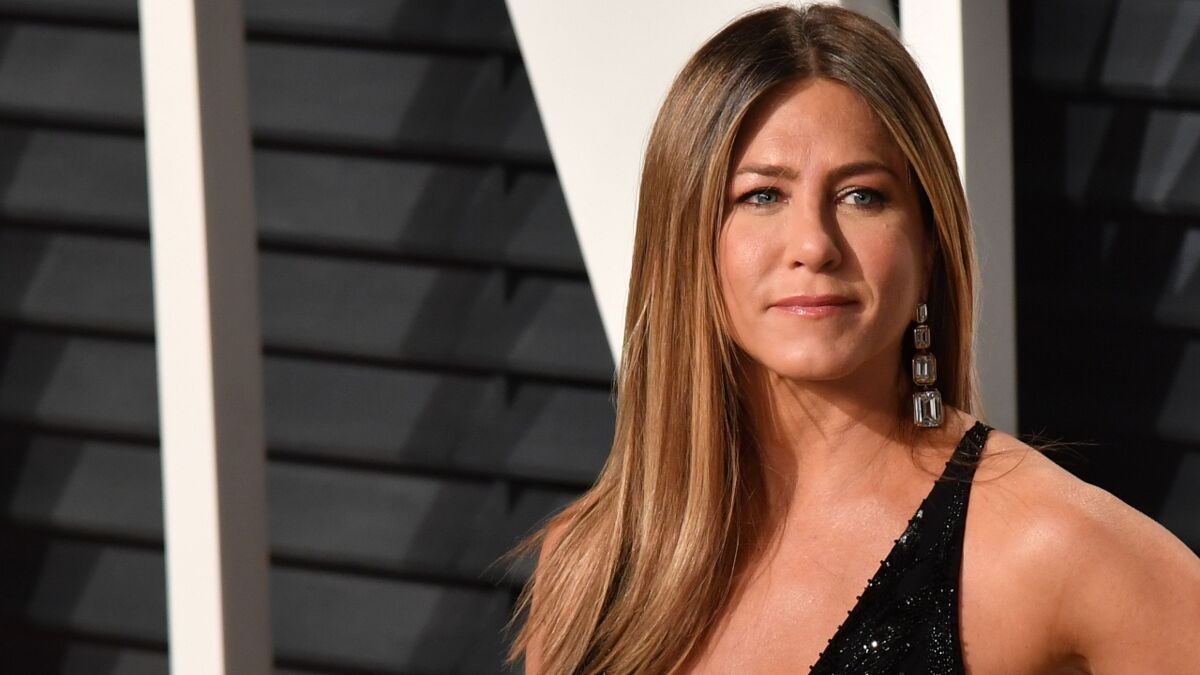 Jennifer Aniston: Fans claim she looks 'unrecognizable' after latest appearance on French talk show