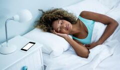 This woman slept with her pet python every night until her vet ...