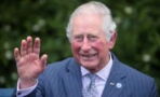 Prince Charles sides with the Queen regarding Buckingham Palace