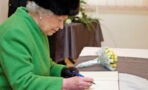The Queen's secret letter: Some of the content has been revealed before expected opening in 2085