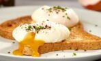 Make the perfect poached egg in under a minute with this hack
