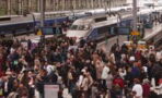 Major train delays announced in run-up to new year, Brits being urged to travel now