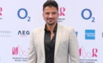 Peter Andre believes he’s unofficially banned from Buckingham Palace after he ruined expensive carpet