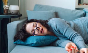 This woman slept with her pet python every night until her vet ...