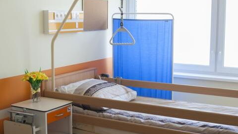 This is how your breathing changes right before you die