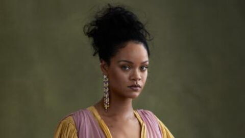 Rihanna Fans Call Out Vogue Writer For Not Preparing Questions For Her Interview With The Star