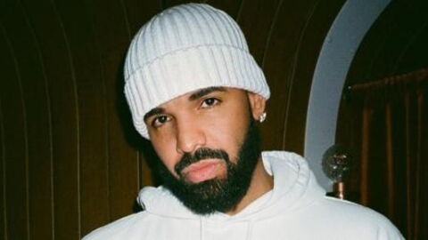 Drake reveals his son's face for the first time (PHOTOS)