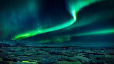 The Northern Lights may appear in the skies of U.S. states tonight, September 4, if you're lucky