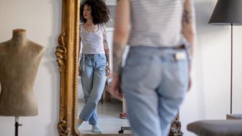 Flared jeans are back in style for 2020!