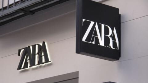 People Are Going Crazy For This Denim Dress in Zara That Costs Less Than £20!