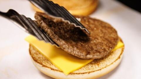 McDonald's double cheeseburger: Here's how you can make it at home