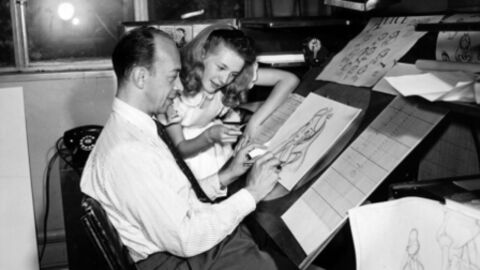 The Real Alice in Wonderland exists and this is what she looks like