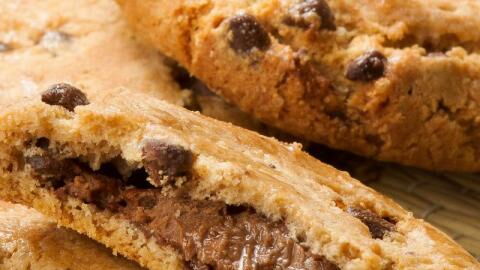 Recipe: Soft and Gooey Chocolate Chip Cookies