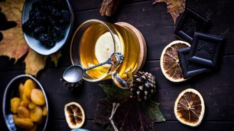 Eat these fruits to avoid putting on holiday weight