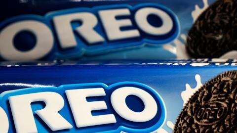 This dessert is famous for combining Oreos and sushi in an unusual way, here's the recipe