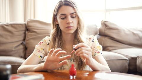 This is what happens to your body 10 hours after applying nail polish