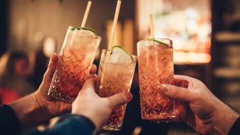 Drinking alcohol can have this surprising benefit, study shows