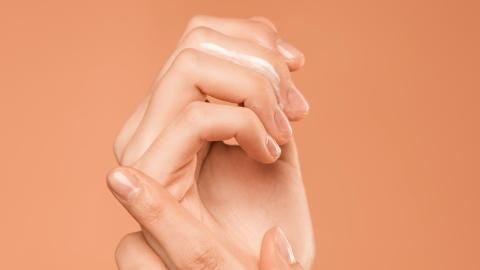 COVID nails: a sign you may have had the virus before