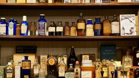 3 types of medicines you should never mix with alcohol